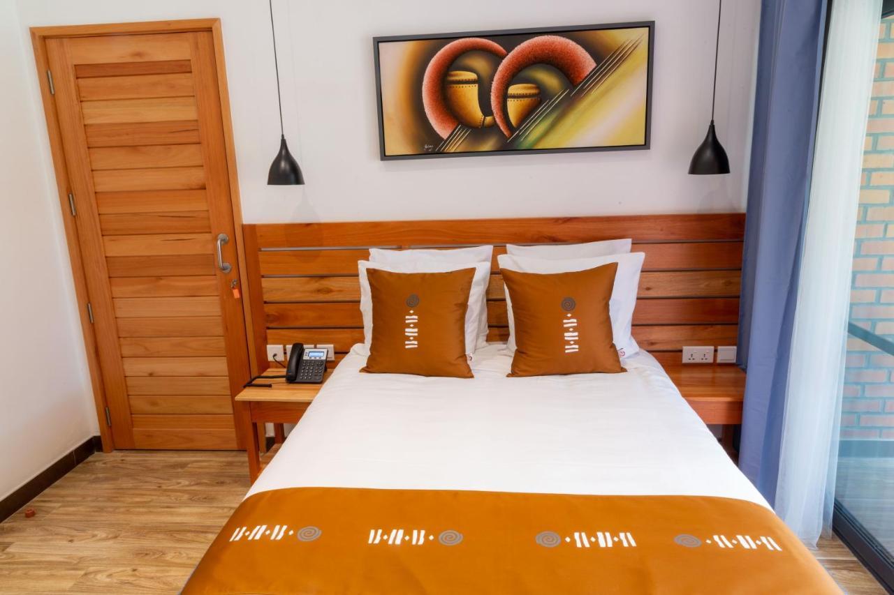 קיגאלי Hotel Chez Lando מראה חיצוני תמונה