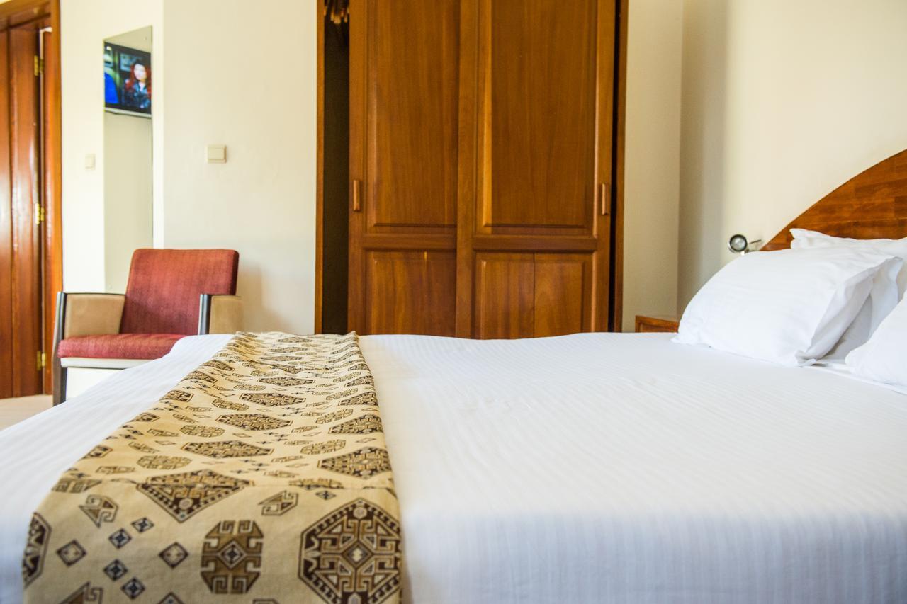 קיגאלי Hotel Chez Lando מראה חיצוני תמונה