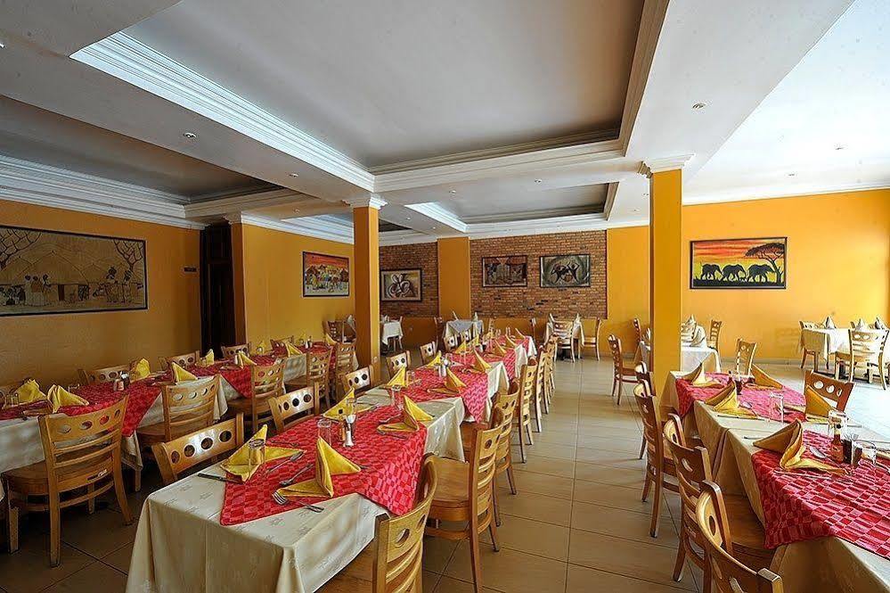 קיגאלי Hotel Chez Lando מראה חיצוני תמונה