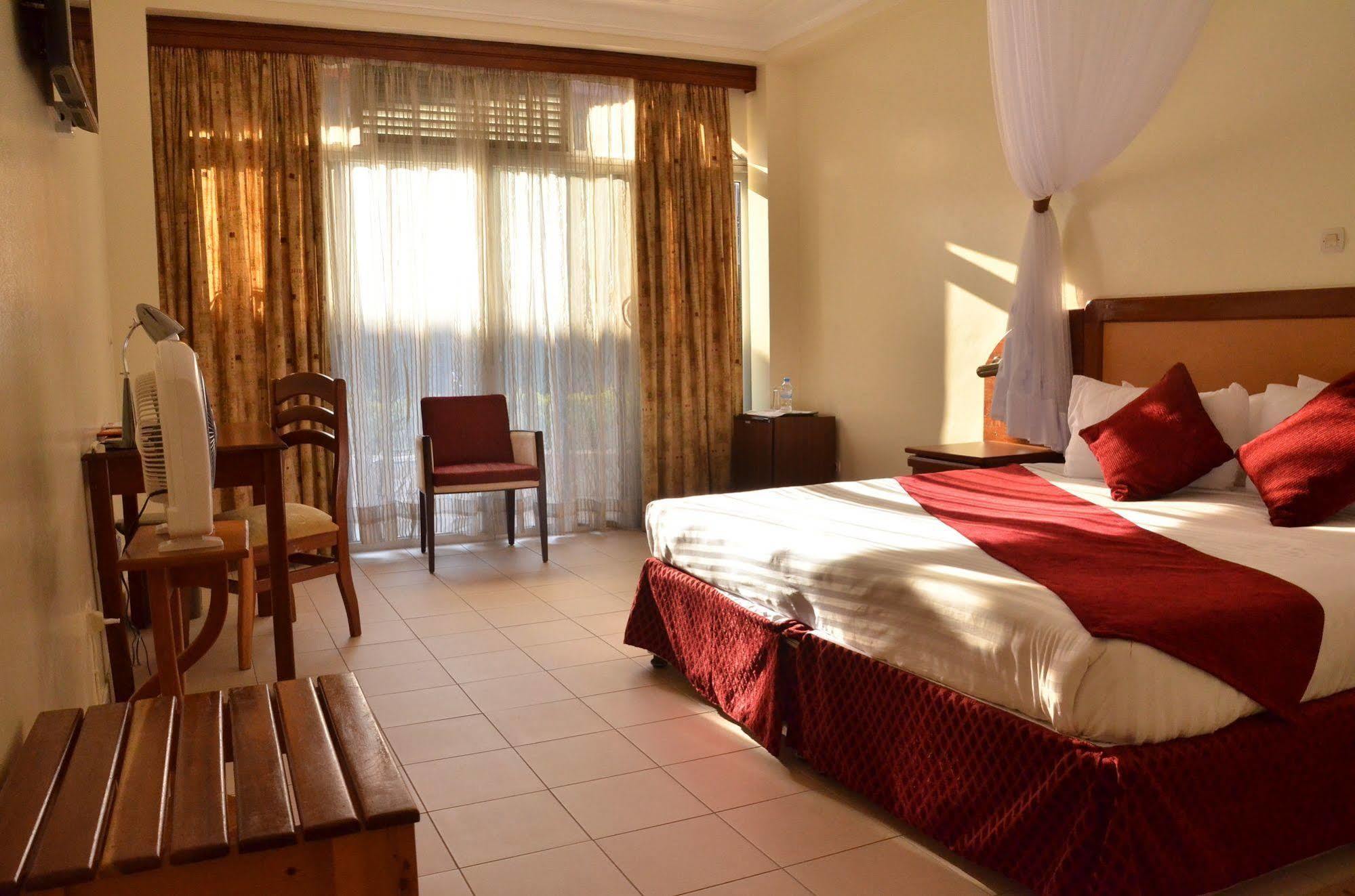 קיגאלי Hotel Chez Lando מראה חיצוני תמונה