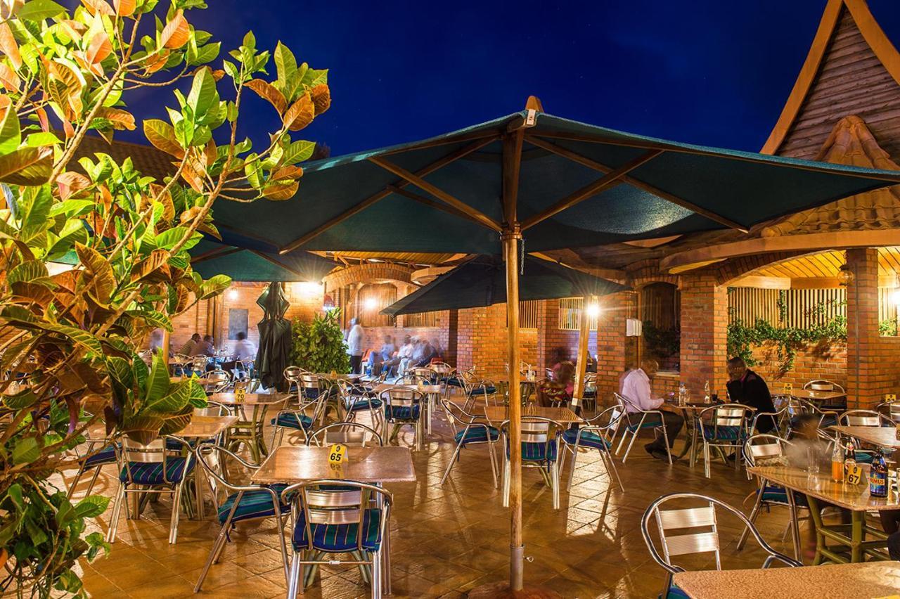 קיגאלי Hotel Chez Lando מראה חיצוני תמונה